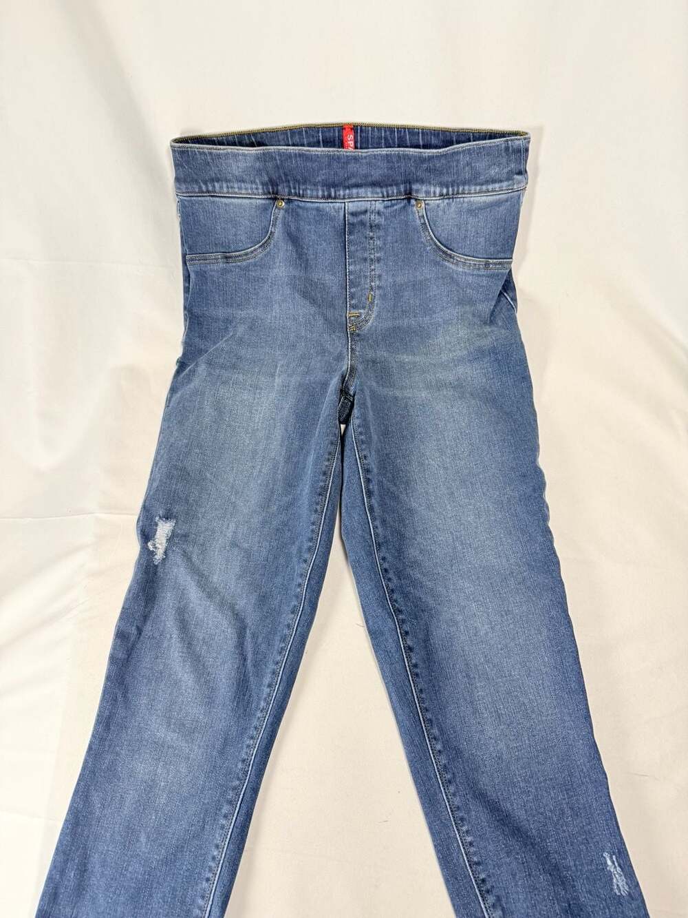 Comfort meets Street style Spanx Distressed Ankle Skinny Jeans M Pull On Stretch